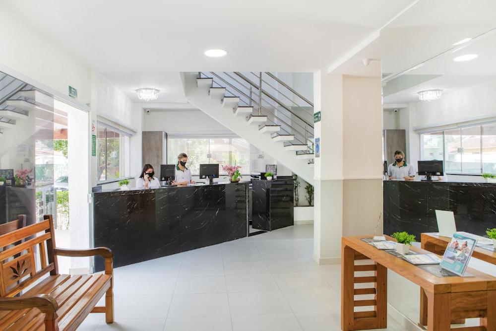 Hotel Cajueiro Гуаружа Екстериор снимка