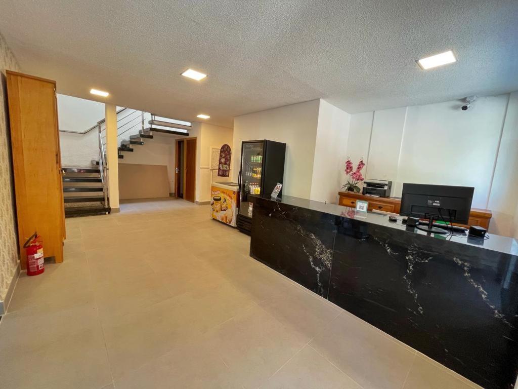 Hotel Cajueiro Гуаружа Екстериор снимка