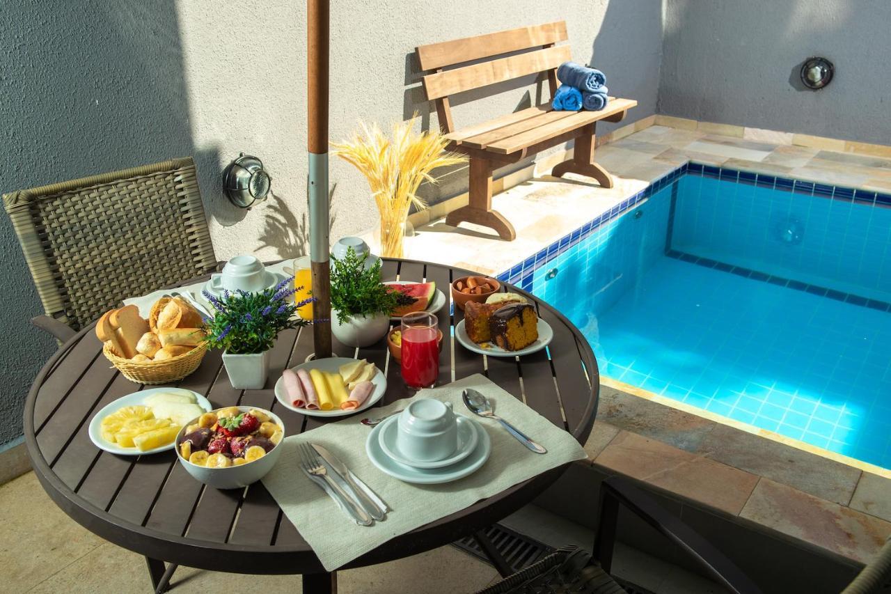 Hotel Cajueiro Гуаружа Екстериор снимка