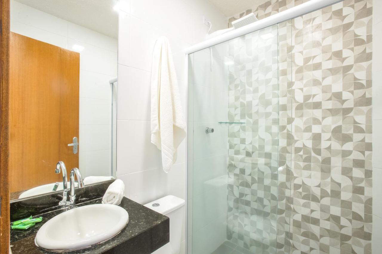 Hotel Cajueiro Гуаружа Екстериор снимка