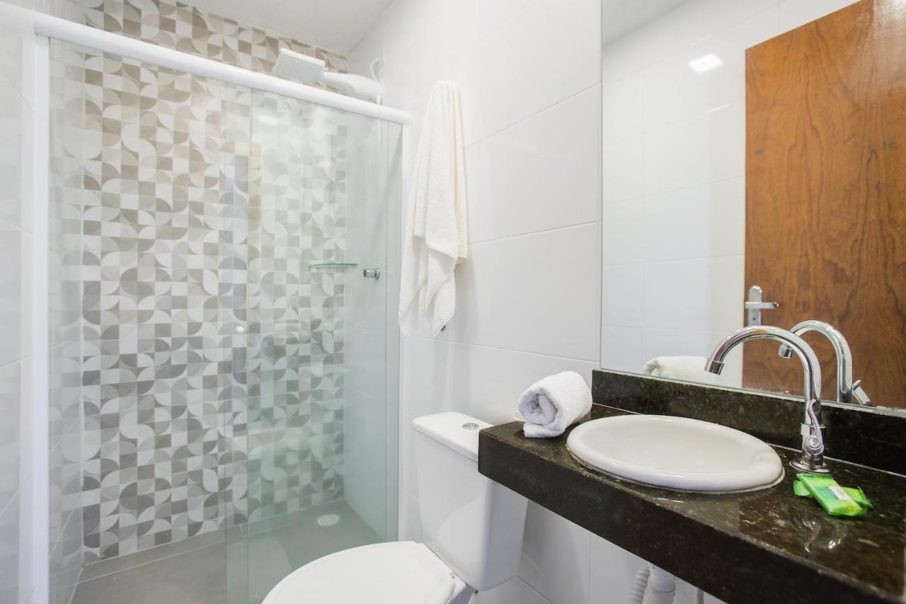 Hotel Cajueiro Гуаружа Екстериор снимка